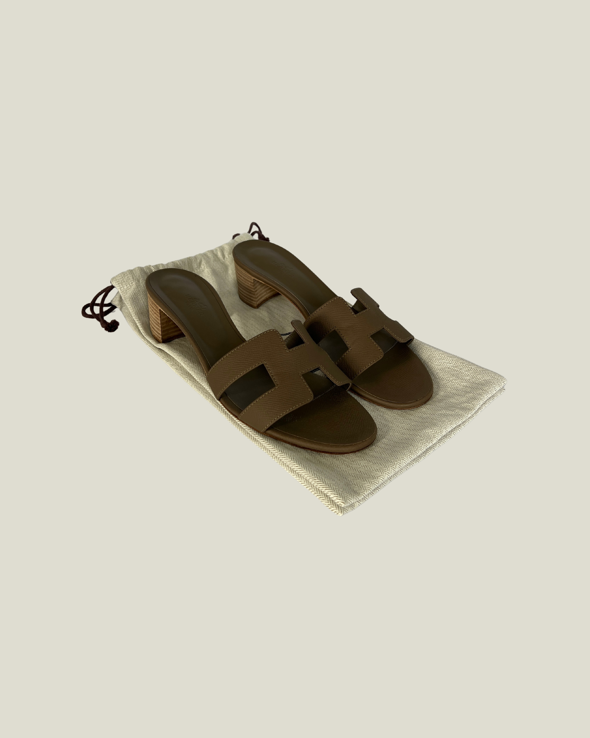 Hermès Oasis Sandals