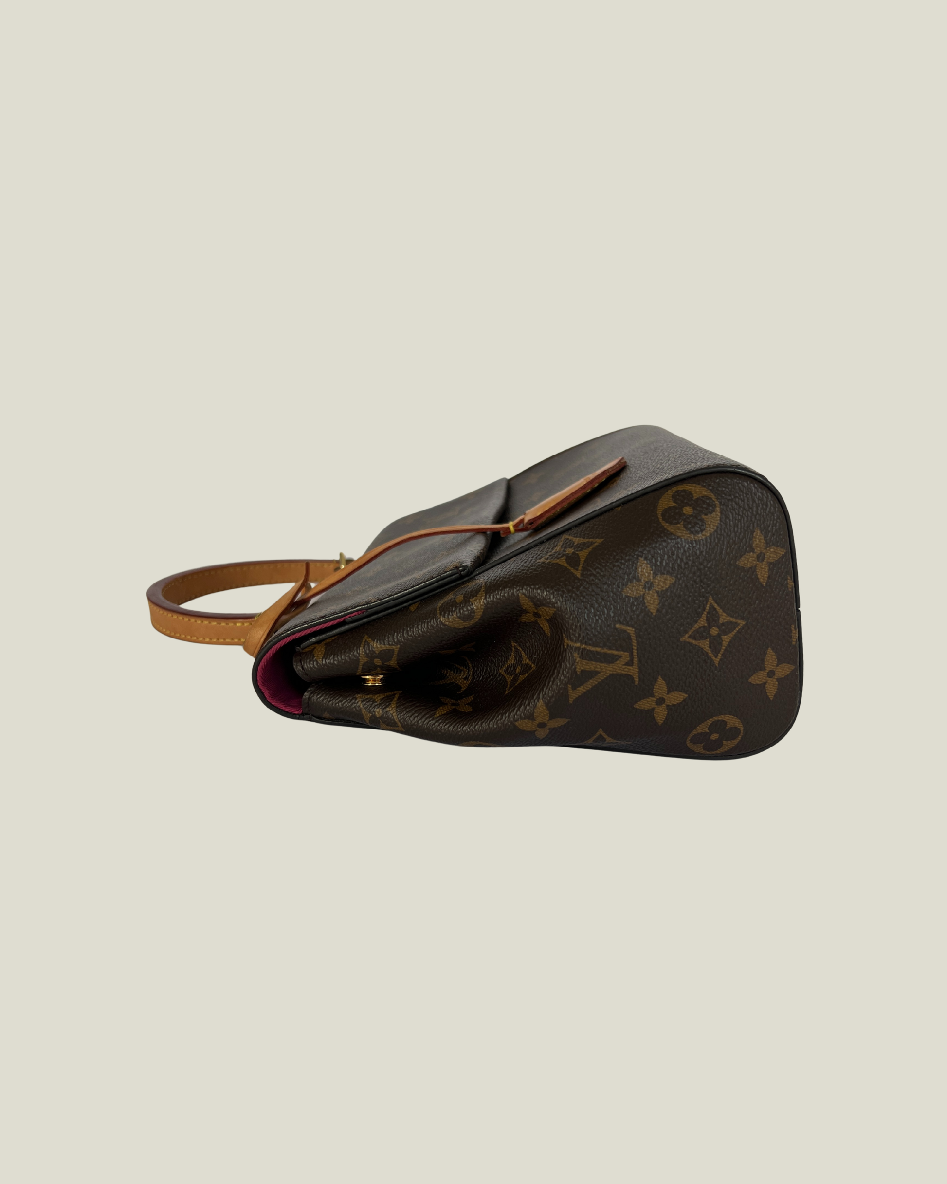 Louis Vuitton Cluny BB