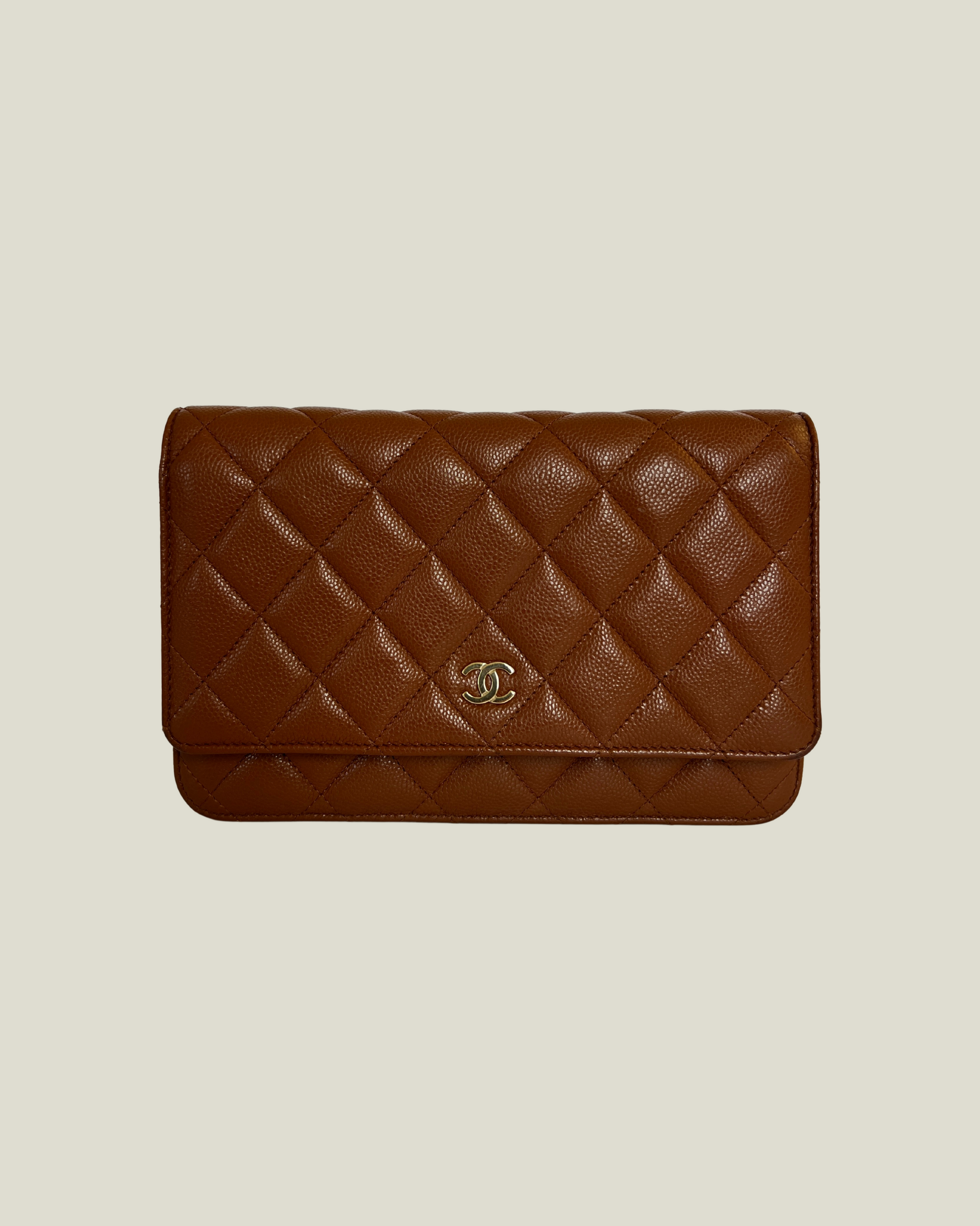Chanel Classic Wallet on Chain