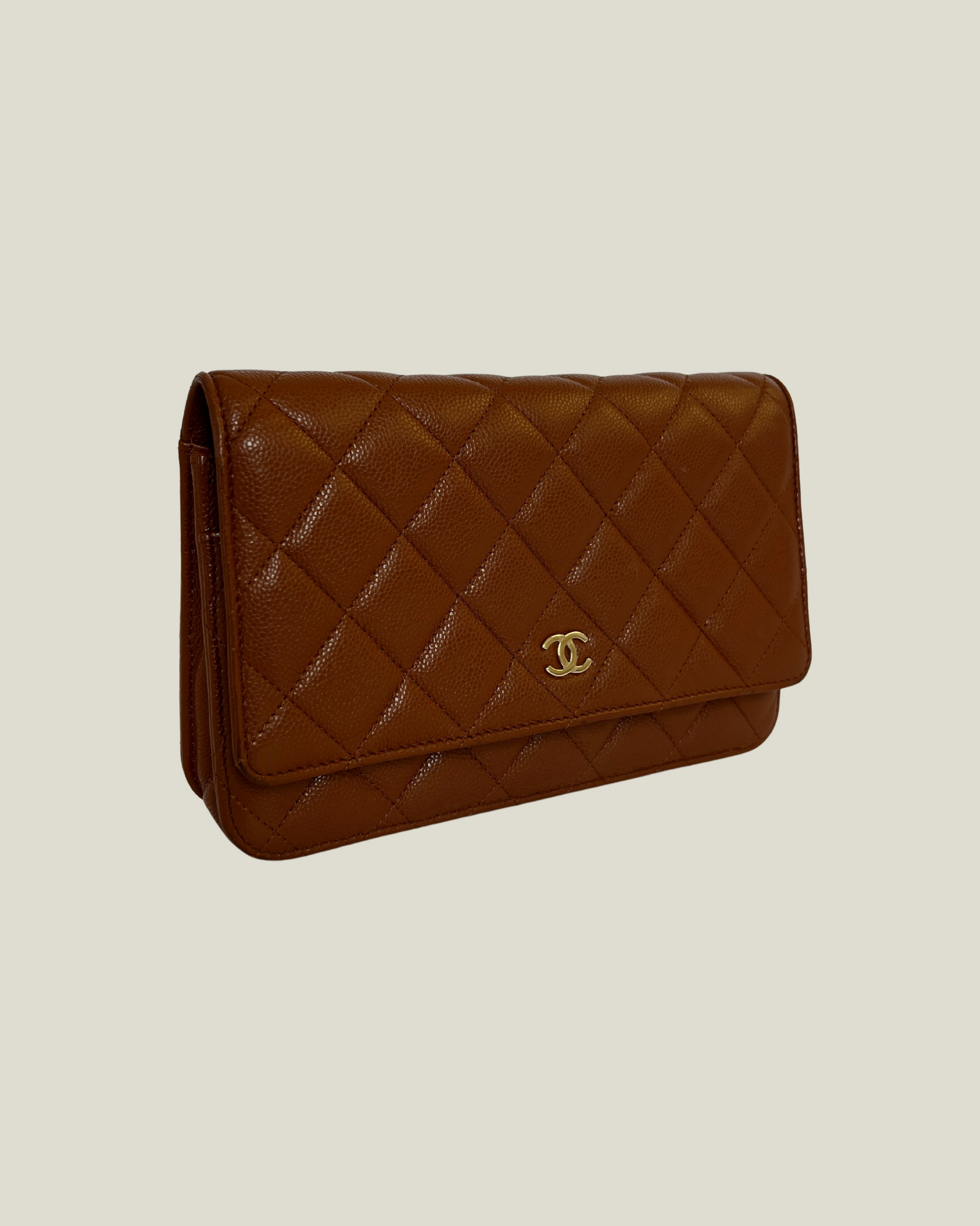 Chanel Classic Wallet on Chain