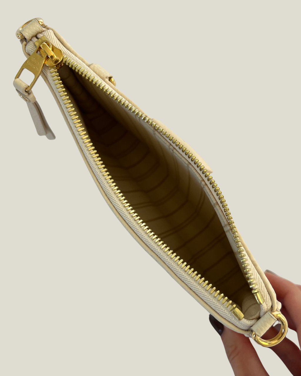 Louis Vuitton Easy Pouch On Strap