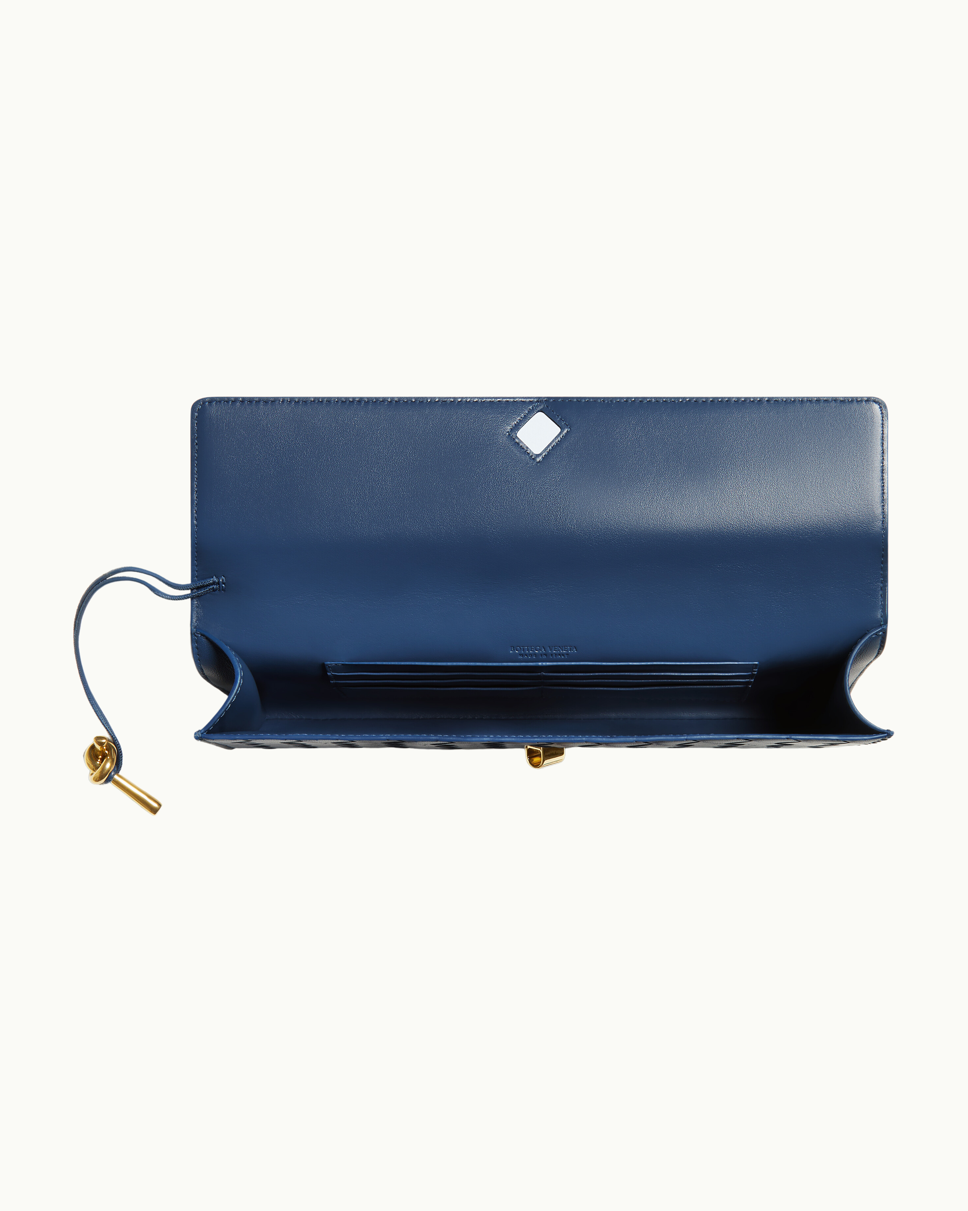 Andiamo Clutch