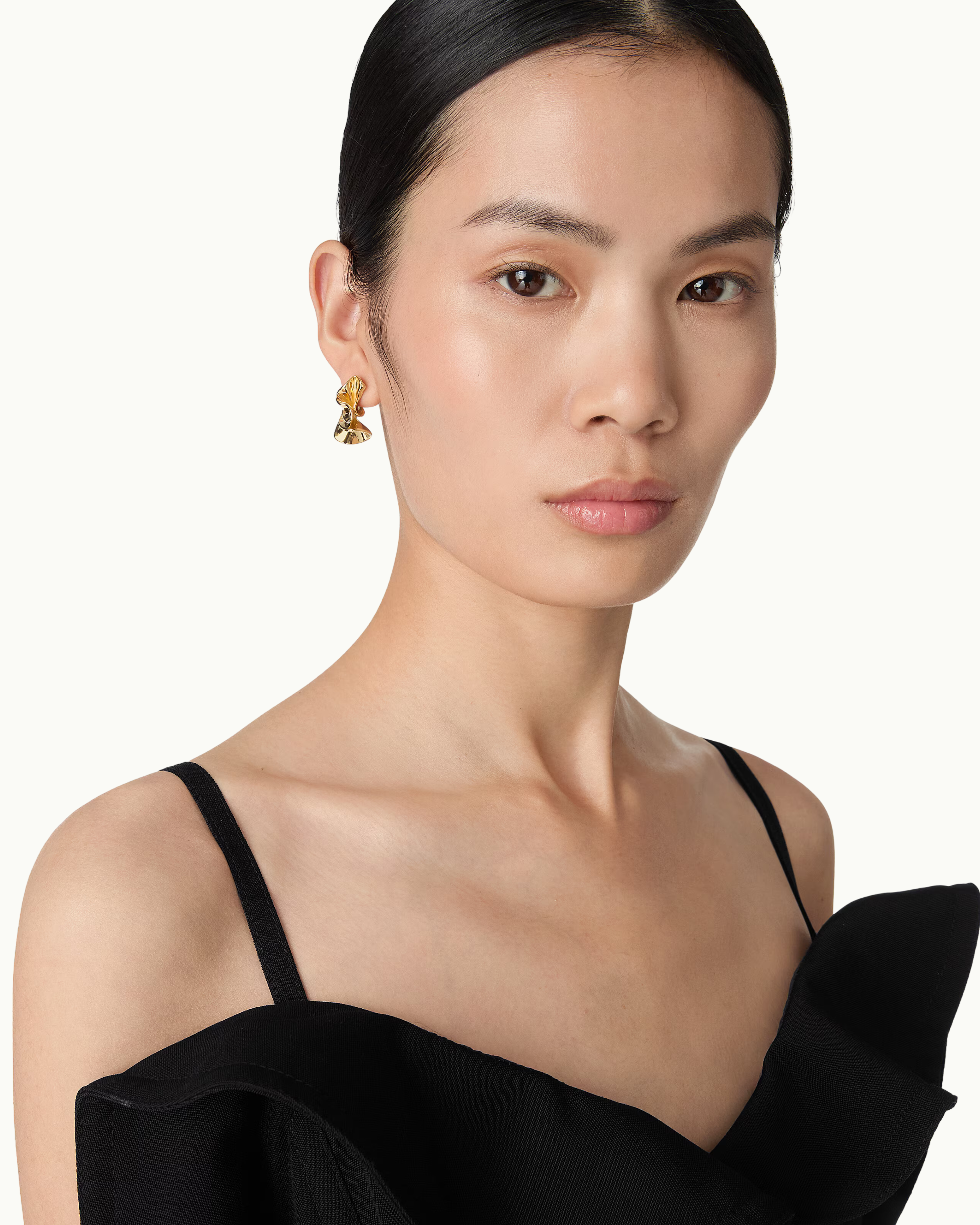 Small Anemone Earrings